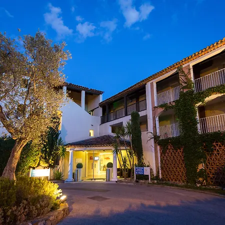 Aparthotel Sowell Family Port 4*