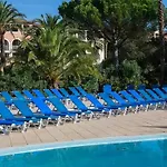 Sowell Family Port 4*