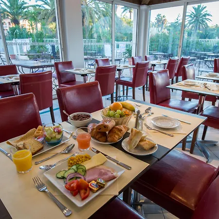 Sowell Family Port Aparthotel 4*