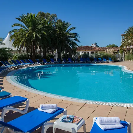 Aparthotel Sowell Family Port 4*