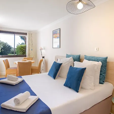 Sowell Family Port Lejlighedshotel Grimaud