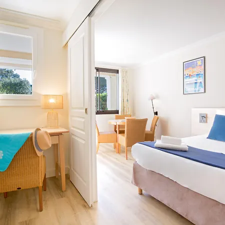 Sowell Family Port 4* Grimaud