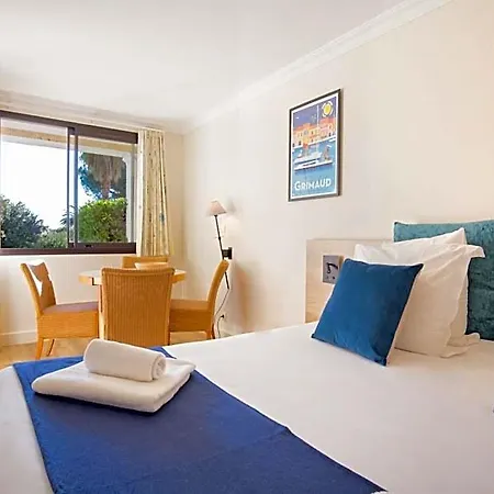 Sowell Family Port 4*