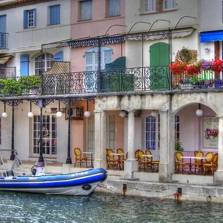 Aparthotel Sowell Family Port 4*
