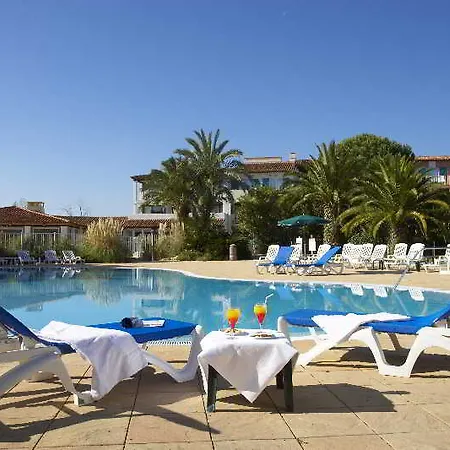 Aparthotel Sowell Family Port