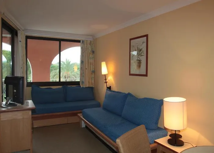 Sowell Family Port 4* غريمو